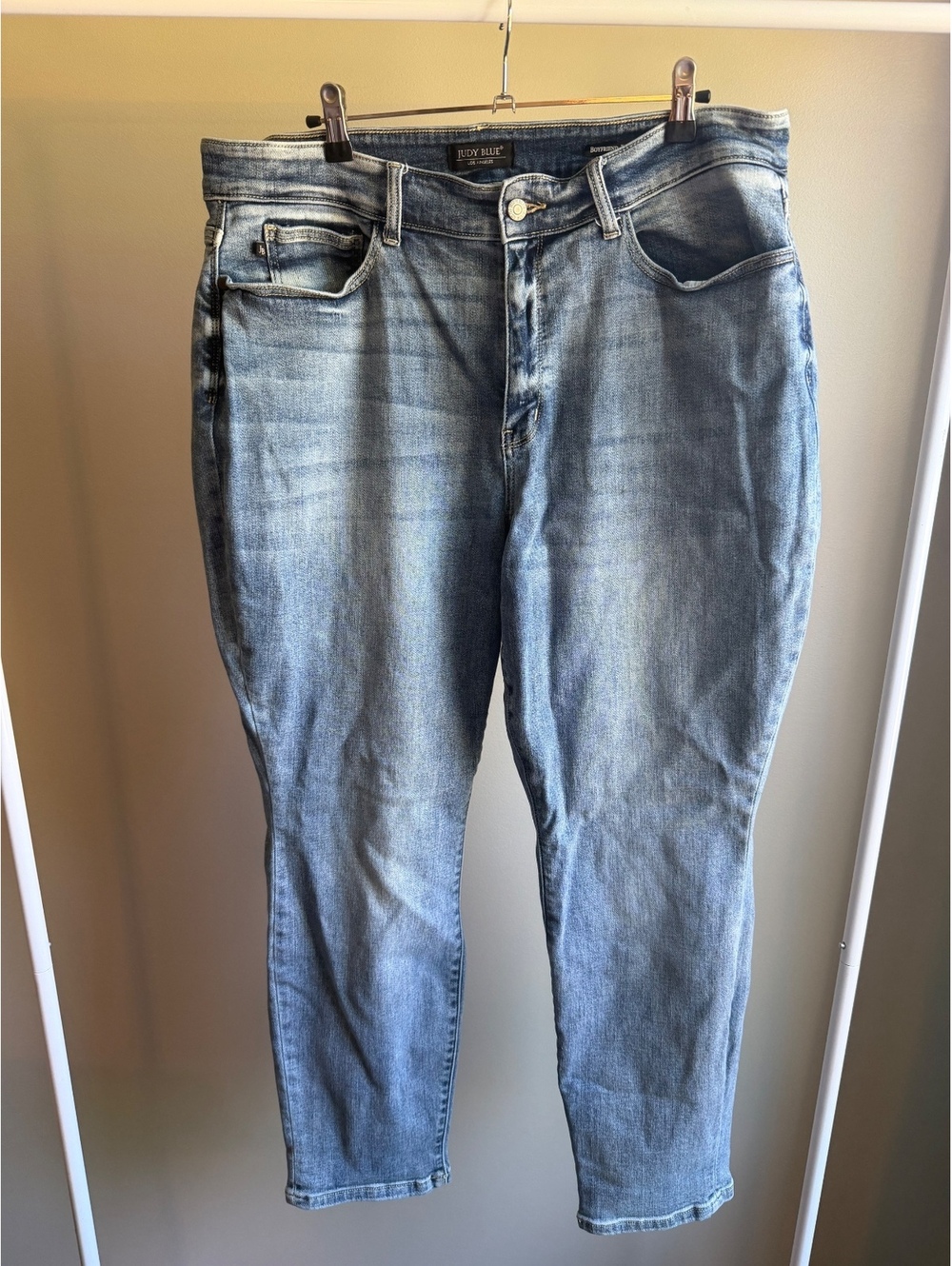 Judy Blue Boyfriend Fit jeans